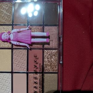 Eyeshadow Palette - Multi-Color